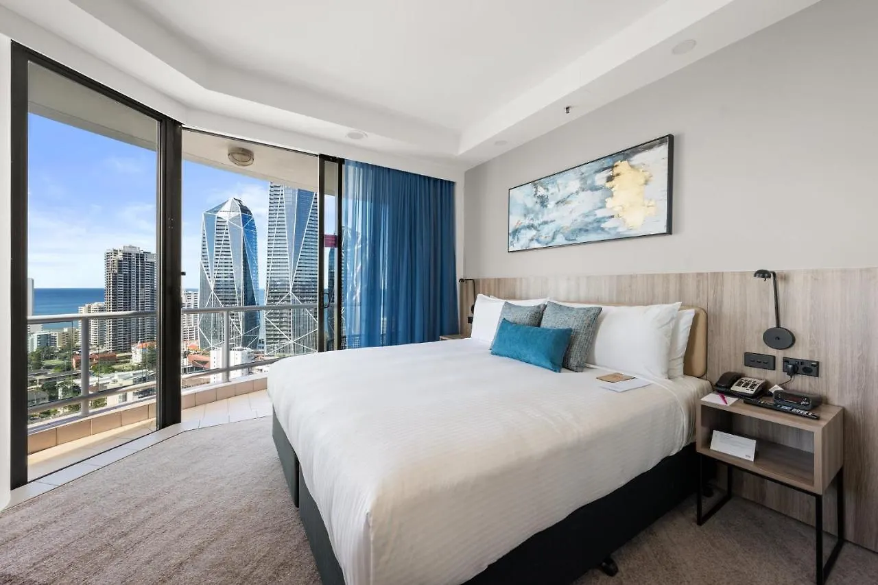 Crowne Plaza Surfers Paradise By Ihg Gold Coast 4*,  Australia